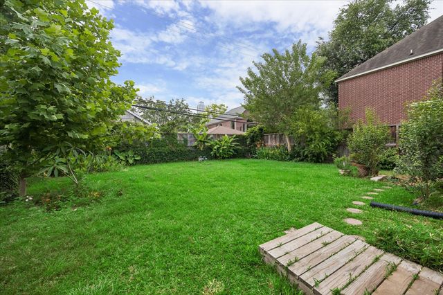 3318 Mid Lane, Houston, TX 77027