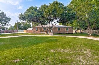 1909 E Stone Road, Wylie, TX 75098