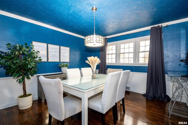 3113 N BIGELOW Street, Peoria, IL 61604