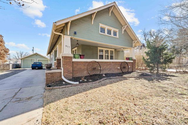 917 S Santa Fe, Salina, KS 67401