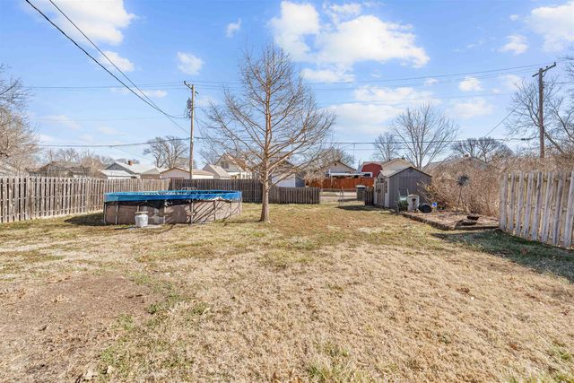 917 S Santa Fe, Salina, KS 67401