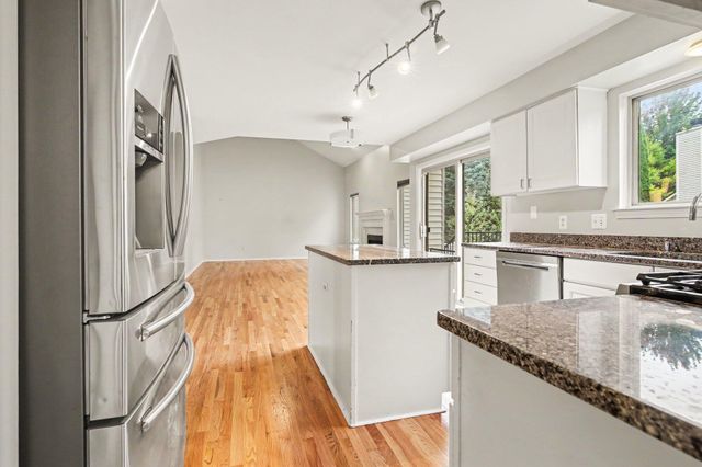 312 Redrock Court, Ann Arbor, MI 48103