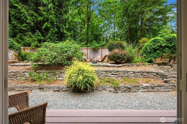 9820 NE Beach Crest Drive, Bainbridge Island, WA 98110