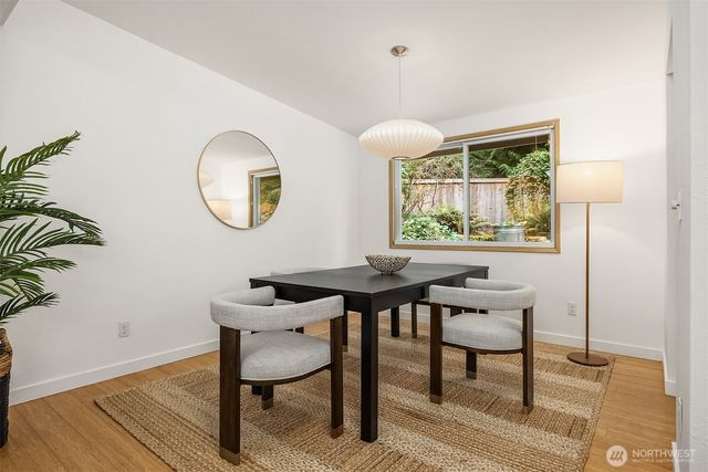 9820 NE Beach Crest Drive, Bainbridge Island, WA 98110