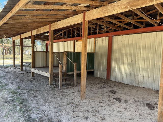 18630 BRADSHAW ROAD, Dade City, FL 33523