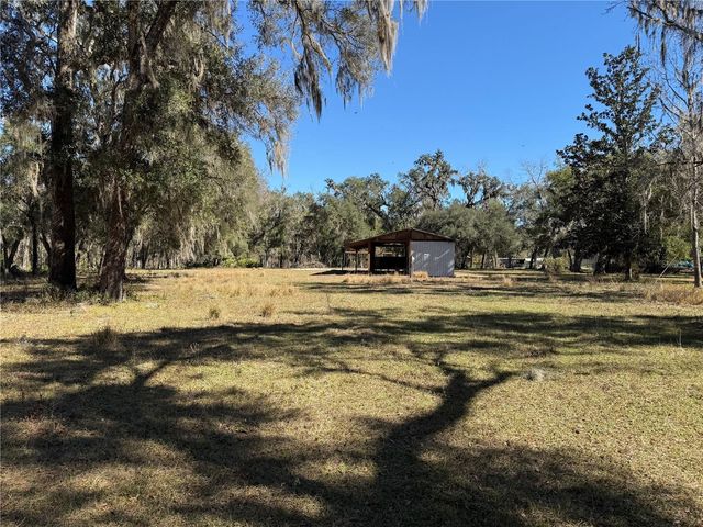 18630 BRADSHAW ROAD, Dade City, FL 33523