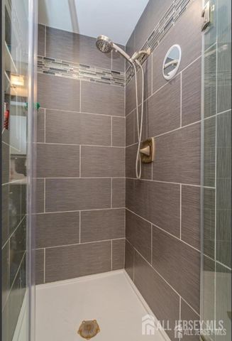 217 Mayflower Way O, Monroe, NJ 08831