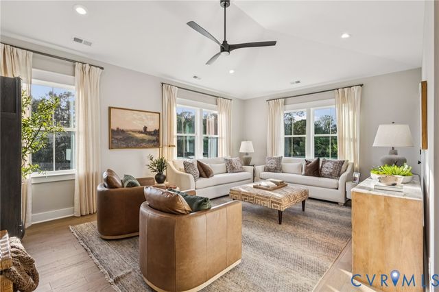 12560 Greenwood Rd, Glen Allen, VA 23059