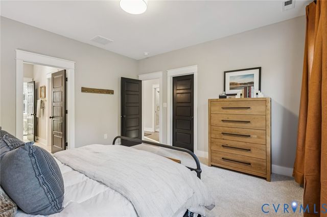 12560 Greenwood Rd, Glen Allen, VA 23059