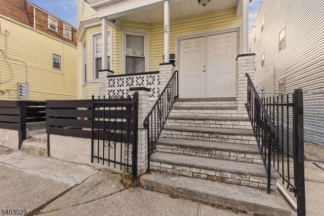 36 Tillinghast St, Newark City, NJ 07108