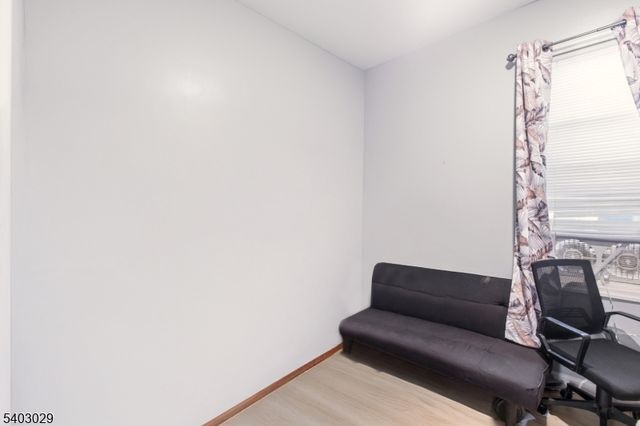 36 Tillinghast St, Newark City, NJ 07108