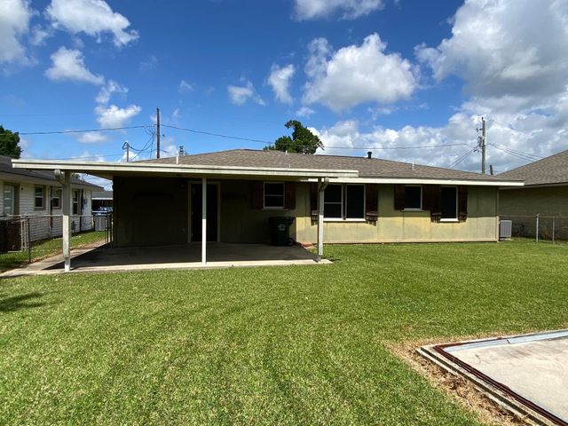 407 Dauphine Ave, Houma, LA 70363