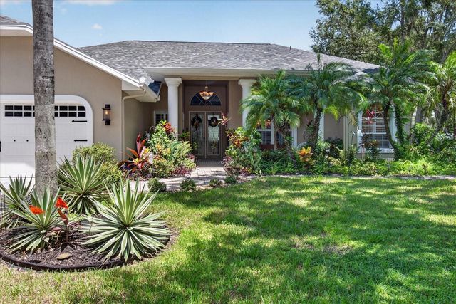 8735 CRESCENT FOREST BOULEVARD, New Port Richey, FL 34654