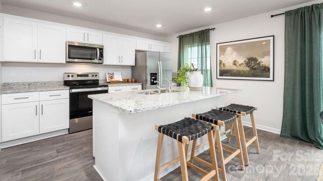 176 Baymeade Drive, Lexington, NC 27295