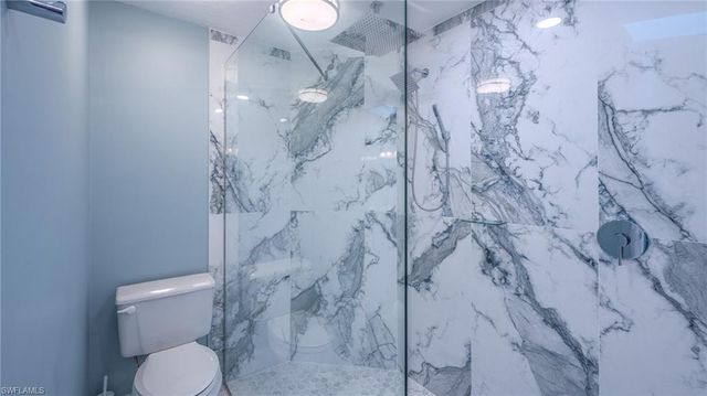 20978 Country Barn DR, Estero, FL 33928