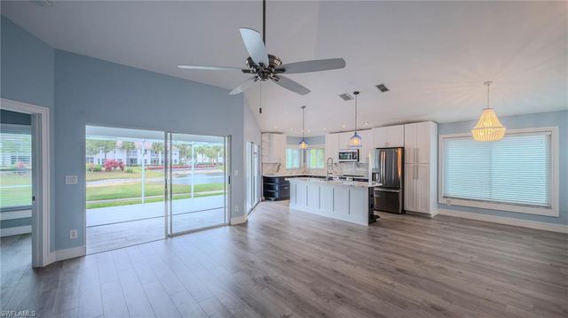 20978 Country Barn DR, Estero, FL 33928