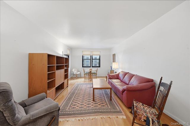 510 Kappock Street 3B, Bronx, NY 10463