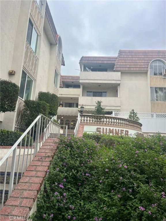 5625 Sumner Way, Culver City, CA 90230