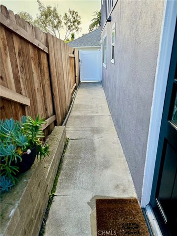 437 Cypress Drive A, Laguna Beach, CA 92651