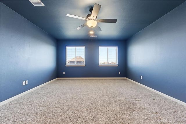 10101 NW 139th Circle, Yukon, OK 73099