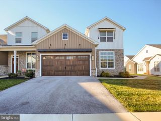 787 AURORA DRIVE, Mechanicsburg, PA 17055