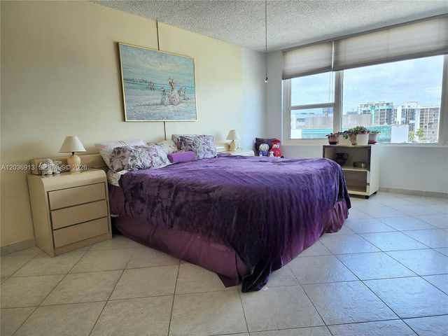 3505 S Ocean Dr 705, Hollywood, FL 33019