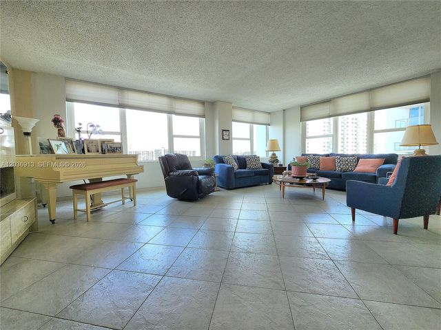 3505 S Ocean Dr 705, Hollywood, FL 33019