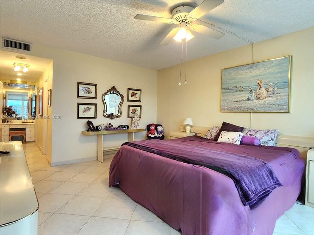 3505 S Ocean Dr 705, Hollywood, FL 33019