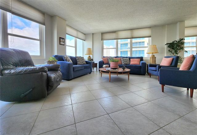 3505 S Ocean Dr 705, Hollywood, FL 33019