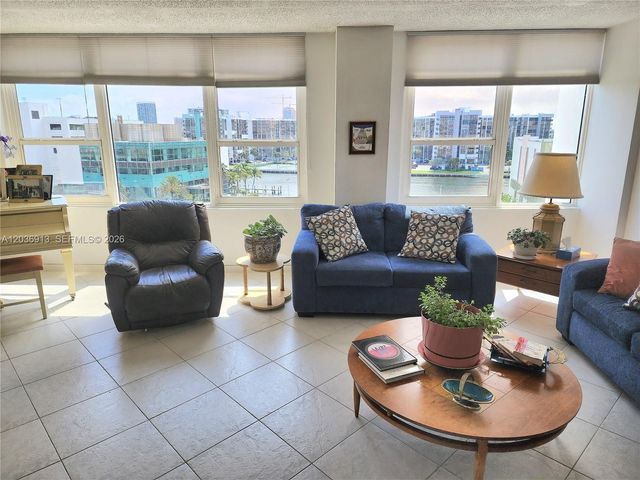 3505 S Ocean Dr 705, Hollywood, FL 33019