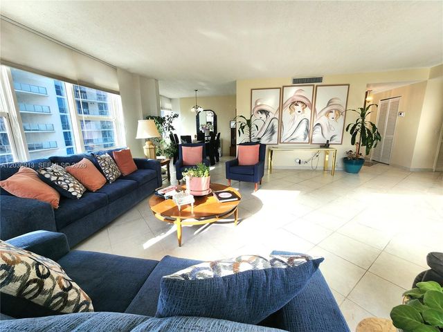 3505 S Ocean Dr 705, Hollywood, FL 33019