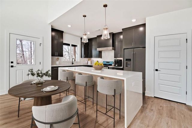 2 Haslemere Drive, Bella Vista, AR 72714