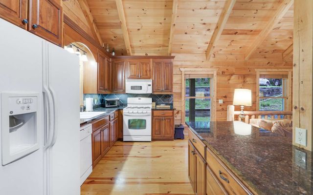 142 Abercrombie Road, Suches, GA 30572