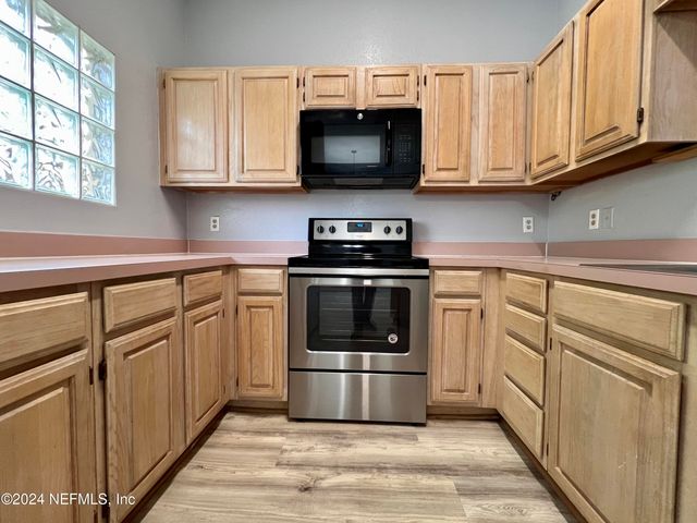 10150 BELLE RIVE Boulevard 904, Jacksonville, FL 32256