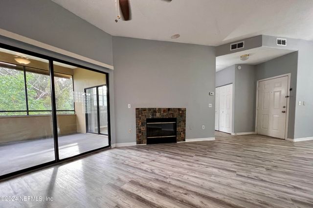 10150 BELLE RIVE Boulevard 904, Jacksonville, FL 32256