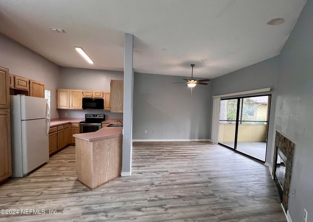10150 BELLE RIVE Boulevard 904, Jacksonville, FL 32256