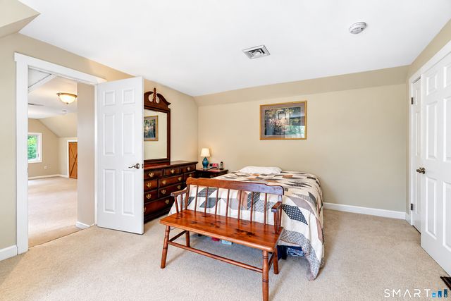 21 Perkins Drive, Wallingford, CT 06492