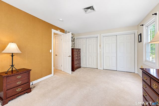 21 Perkins Drive, Wallingford, CT 06492