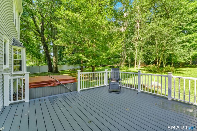 21 Perkins Drive, Wallingford, CT 06492