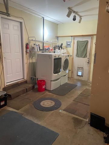 8712 Elk Way, Elk Grove, CA 95624