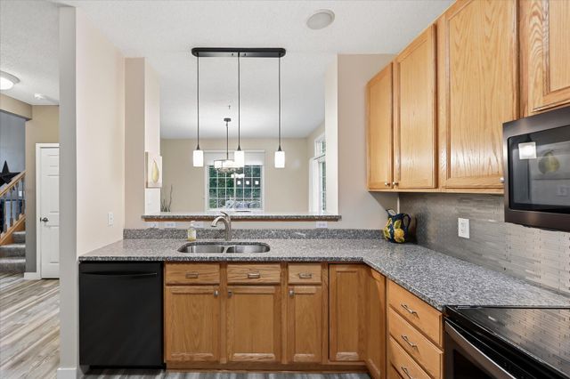 14355 Raymond Lane, Eden Prairie, MN 55347