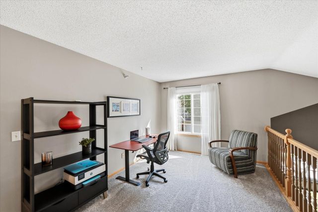 14355 Raymond Lane, Eden Prairie, MN 55347