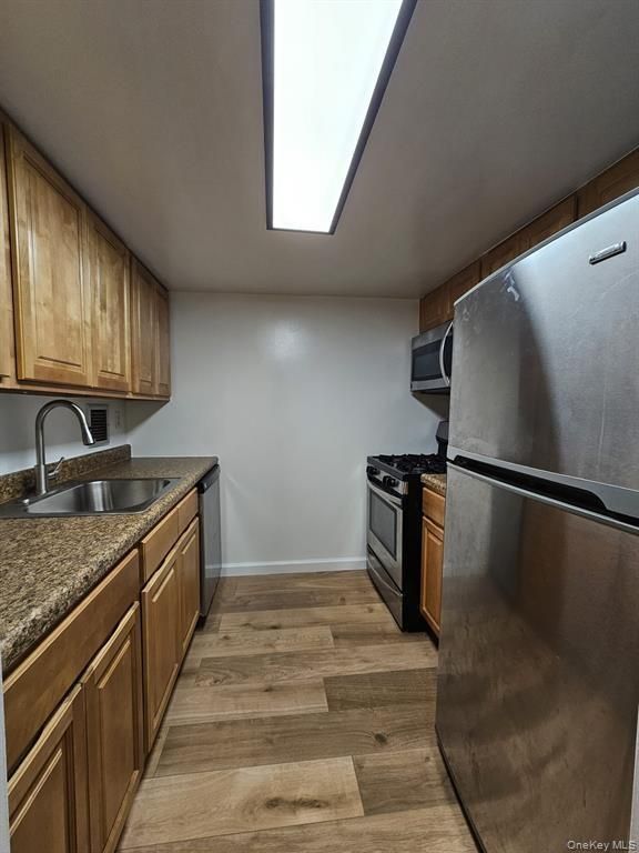 2287 Johnson Avenue 14C, Bronx, NY 10463 — photo 2