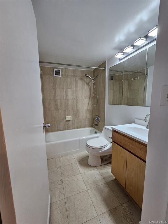 2287 Johnson Avenue 14C, Bronx, NY 10463 — photo 4