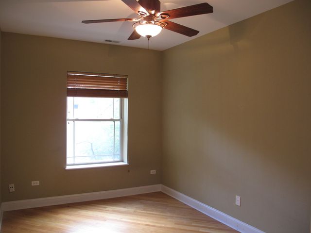 911 Maple Avenue 2N, Evanston, IL 60202