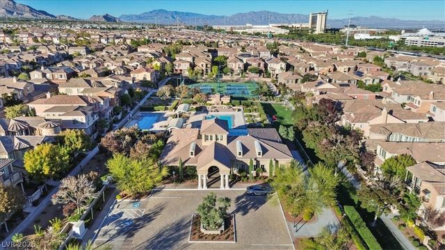 2334 Malaga Peak Street, Las Vegas, NV 89135