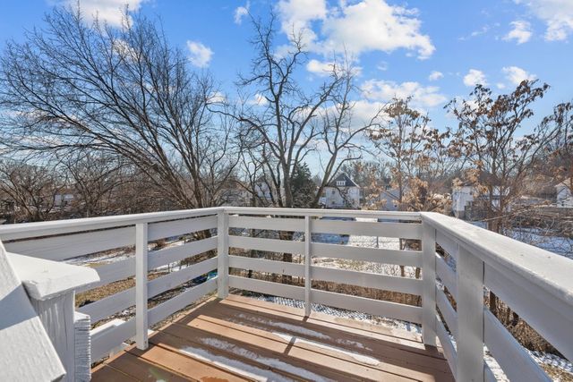 1009 Arlington Court, Davenport, IA 52803