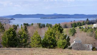 51 Hartley Lane, Newport City, VT 05855
