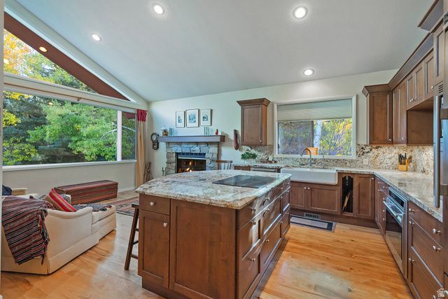 10 CLAIM JUMPER CT, Park City, UT 84060