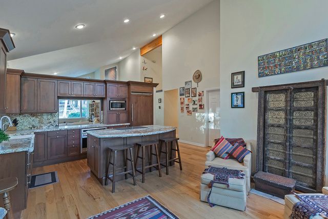 10 CLAIM JUMPER CT, Park City, UT 84060